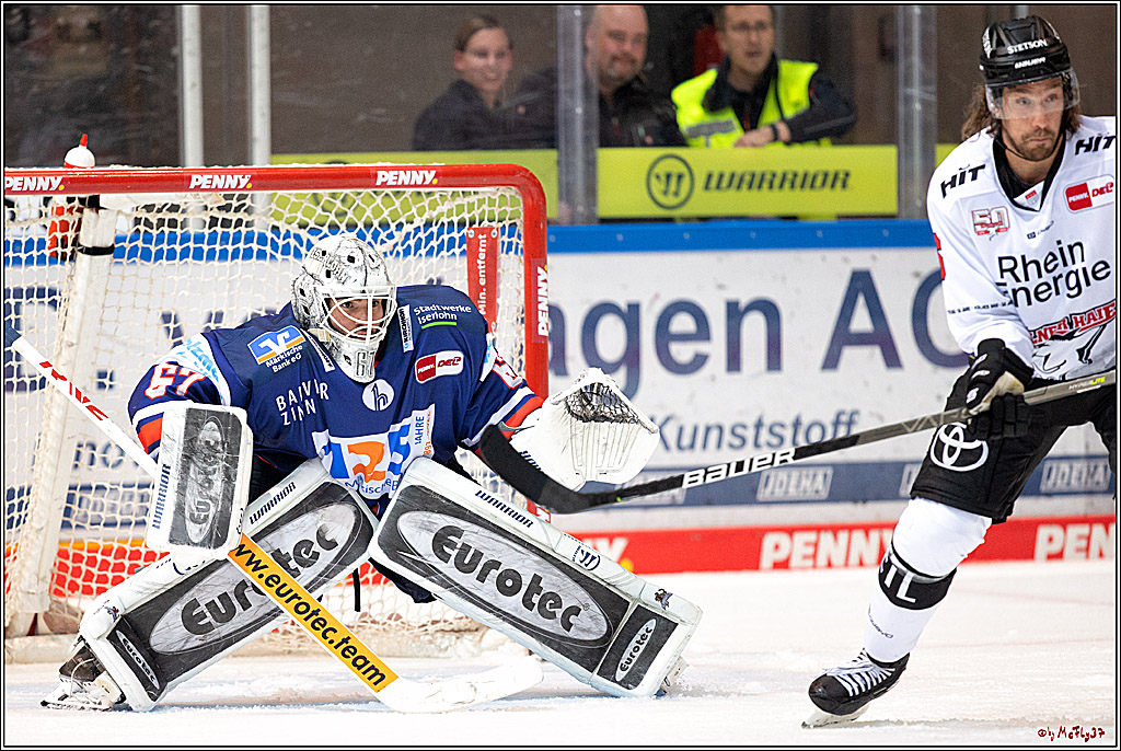 PENNY DEL;  Iserlohn Roosters - Kölner Haie; Iserlohn, 06.10.2022